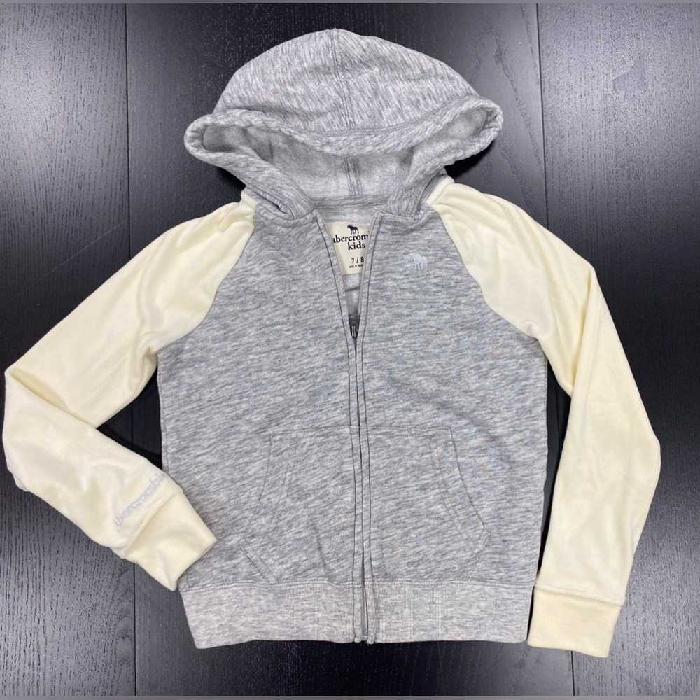 Abercrombie Kids girls zip up hoodie. Size 7/8.